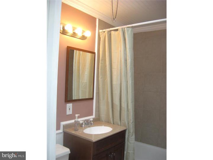 12252 Rambler Road Philadelphia, PA 19154 - Photo 24 of 24 Bathroom