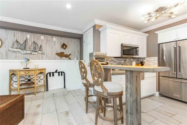 $698,000 | 815 Florida Avenue, Palm Harbor, FL 34683