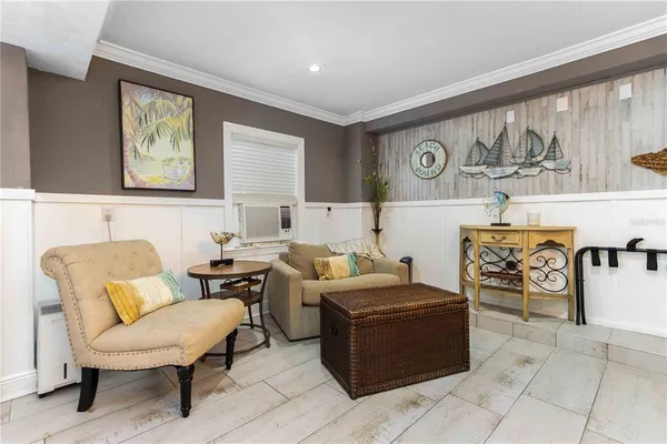 $698,000 | 815 Florida Avenue, Palm Harbor, FL 34683