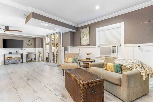 $698,000 | 815 Florida Avenue, Palm Harbor, FL 34683