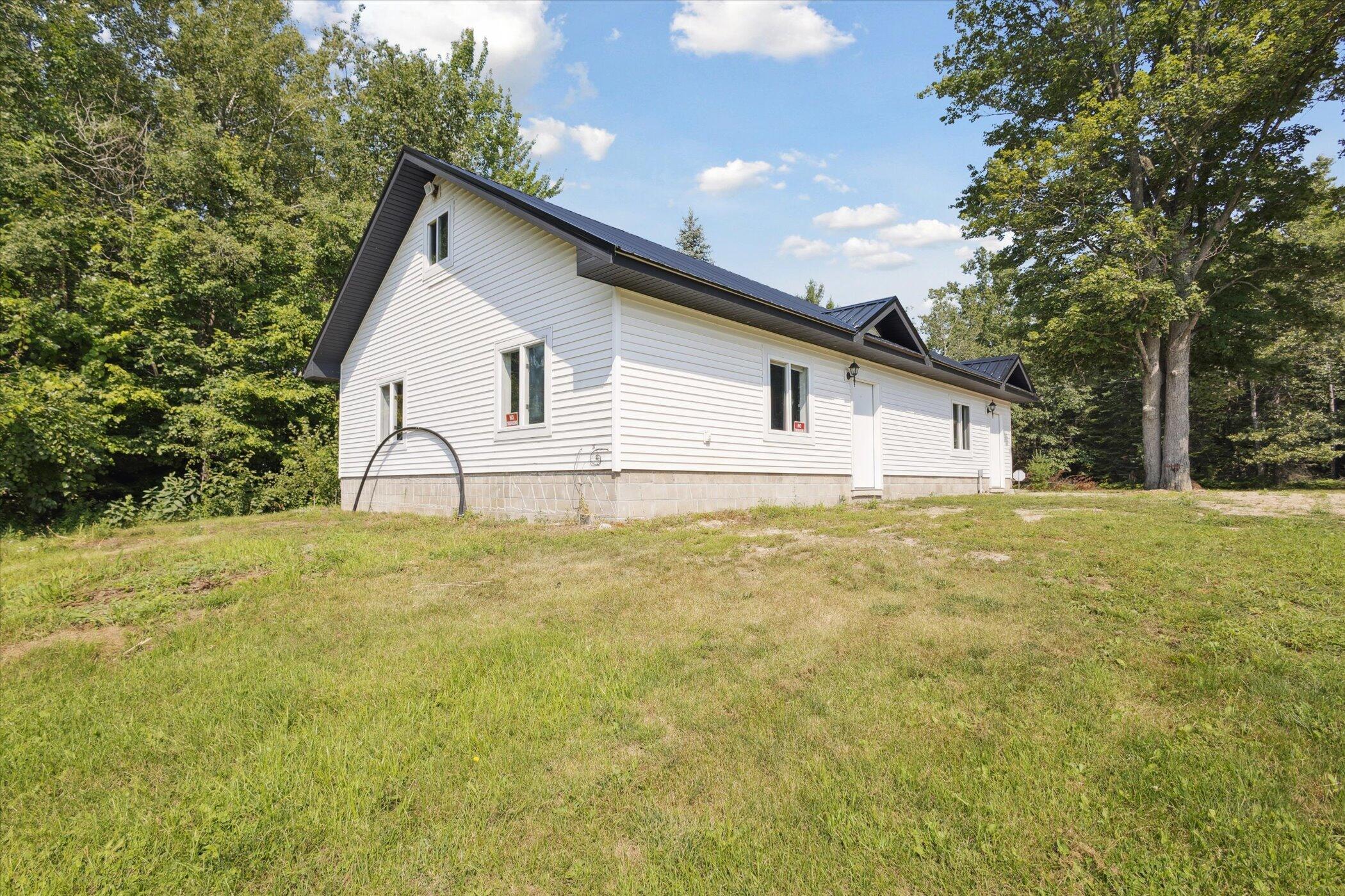 3441 Townline Road Houghton Lake, MI 48629 - Photo 36 of 53 Pole Barn