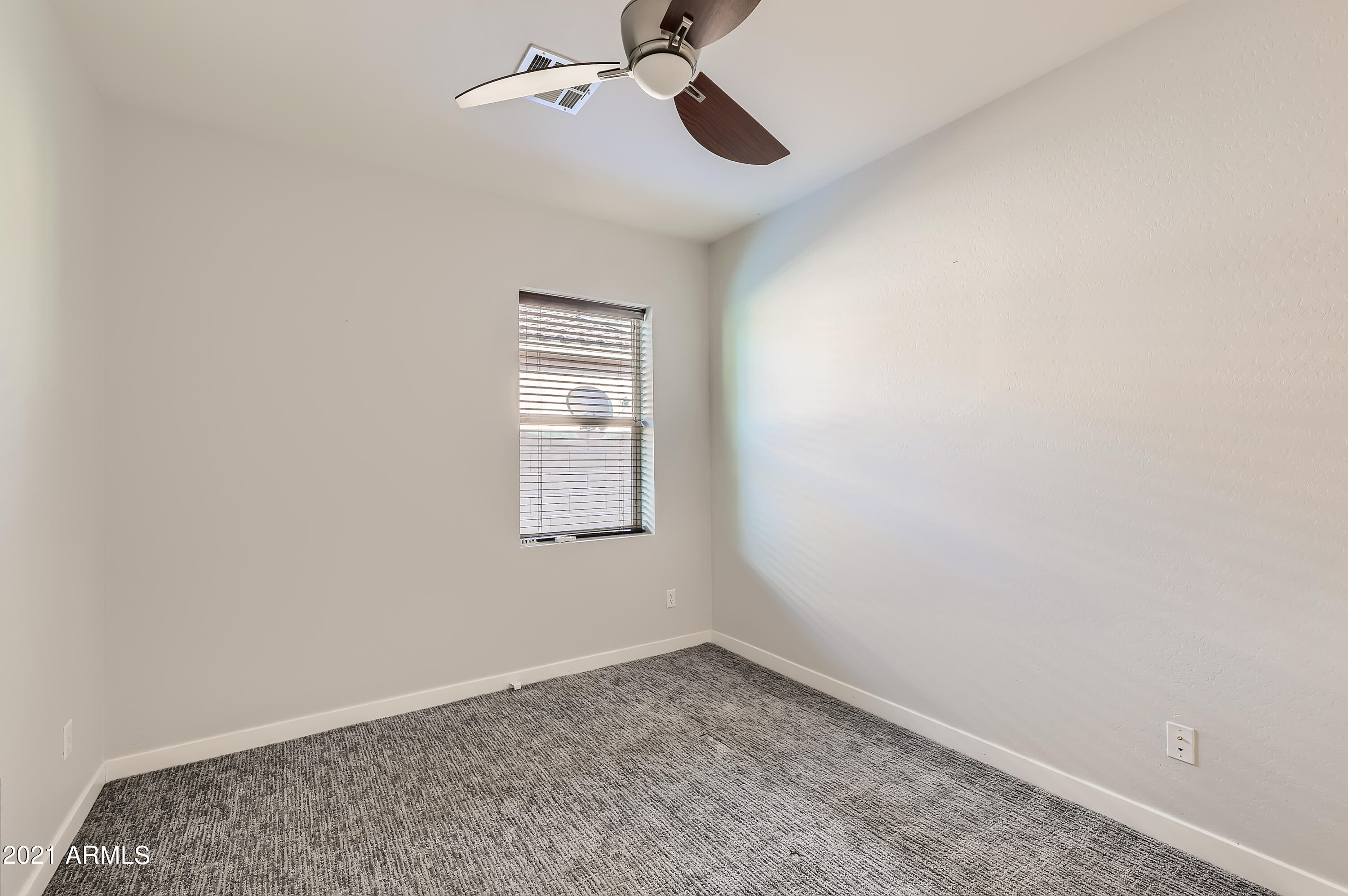 3093 East Patrick Street Gilbert, AZ 85295 - Photo 26 of 32 26-342352608-27 Bedroom