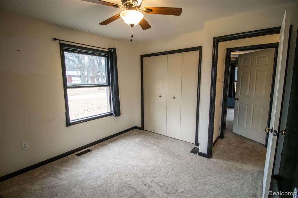 1819 East Burt Road Burt, MI 48417 - Photo 12 of 23