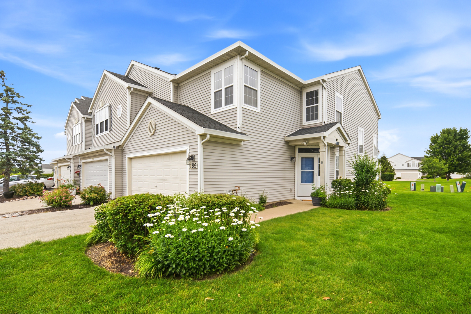 189 Malibu Drive Romeoville, IL 60446 - Photo 1 of 23