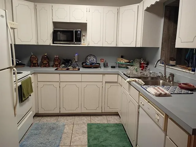 $367,000 | 348 Lewis Boulevard Southeast, St. Petersburg, FL 33705