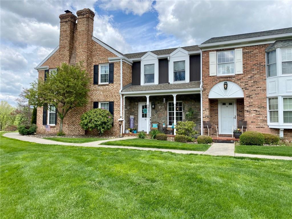 318 Windsor Ridge, Unit 12 New Castle, PA 16105 - Photo 1 of 19 Gallery Image 1