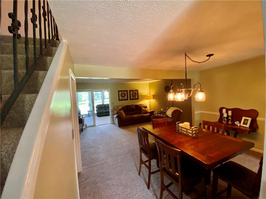 318 Windsor Ridge, Unit 12 New Castle, PA 16105 - Photo 6 of 19 Gallery Image 6