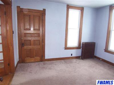 304 North 3rd Street Decatur, IN 46733 - Photo 5 of 7