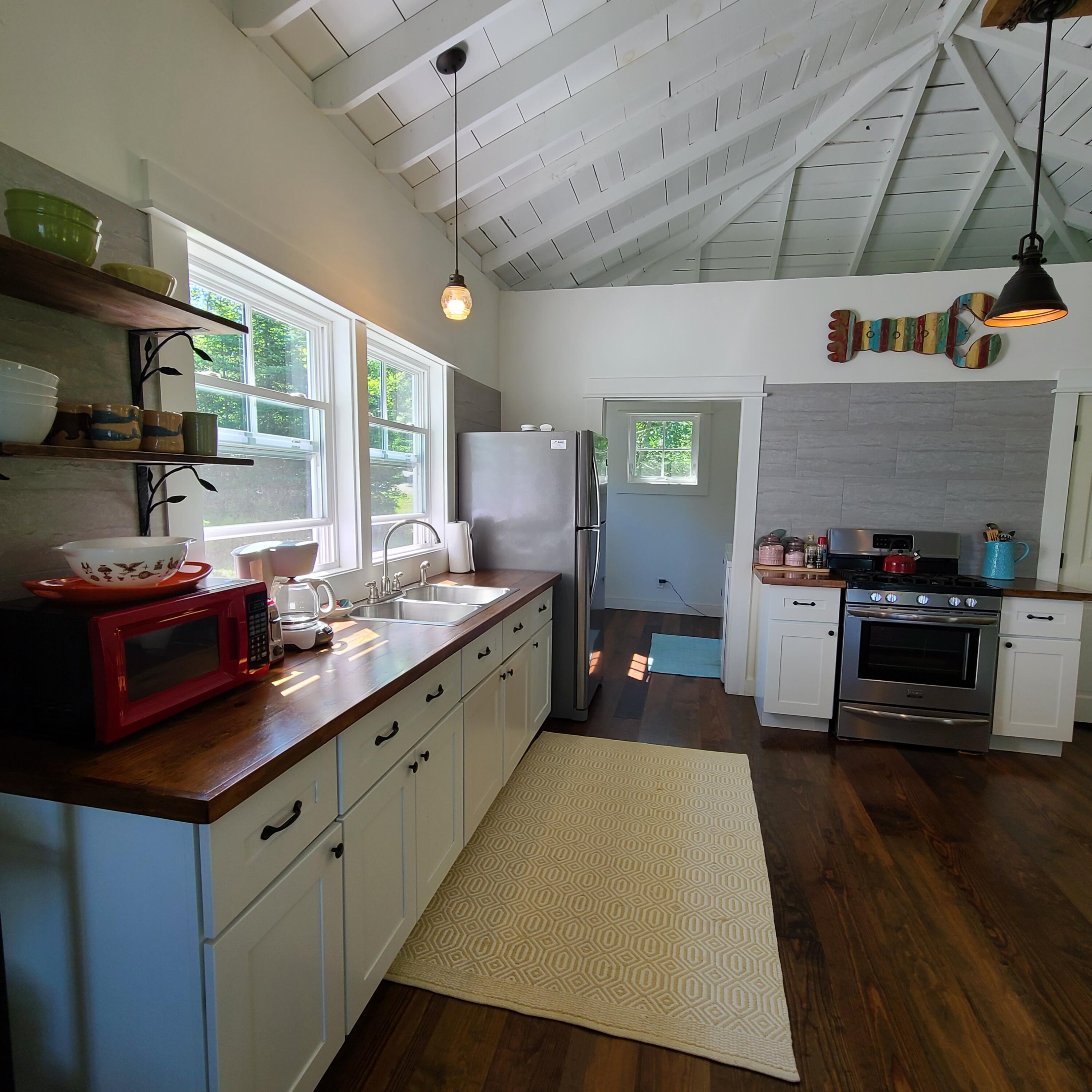 111 Frank's Flat Sedgwick, ME 04676 - Photo 13 of 58 Cove House