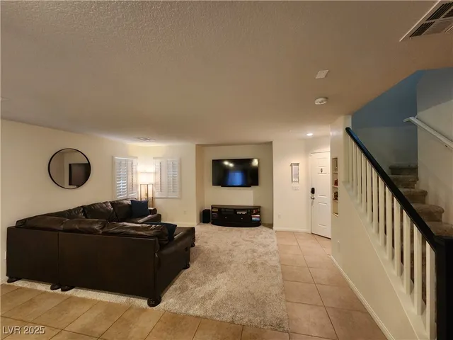 $395,000 | 8837 West Agate Avenue, Las Vegas, NV 89148