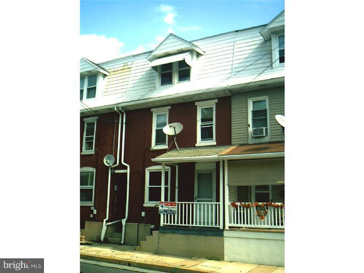 31 South Hull Street Sinking Spring, PA 19608 - Photo 1 of 21 Exterior Front