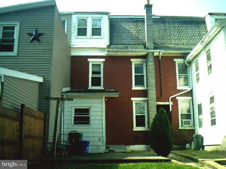 31 South Hull Street Sinking Spring, PA 19608 - Photo 18 of 21 Exterior Back