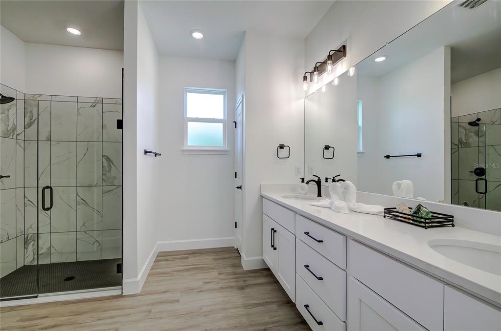 16059 Malden Road Weeki Wachee, FL 34614 - Photo 12 of 20 Gallery Image 12
