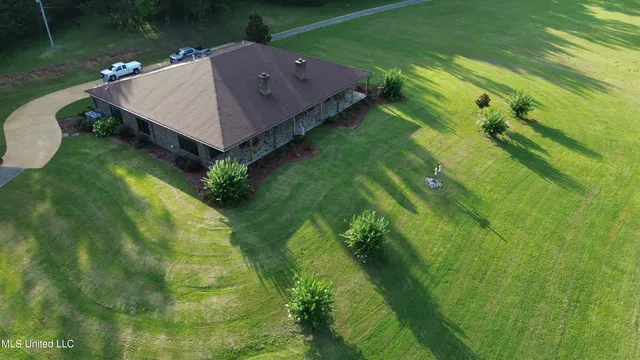 $5,200,000 | 1975 Highway 178, Myrtle, MS 38650