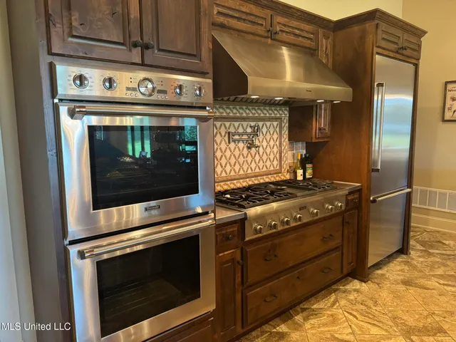 $5,200,000 | 1975 Highway 178, Myrtle, MS 38650