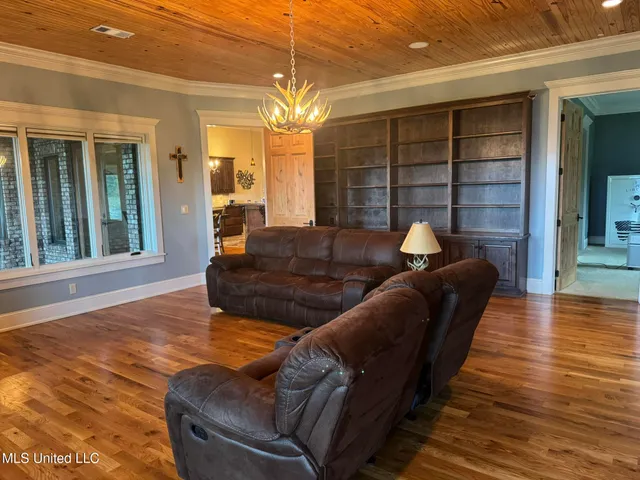 $5,200,000 | 1975 Highway 178, Myrtle, MS 38650