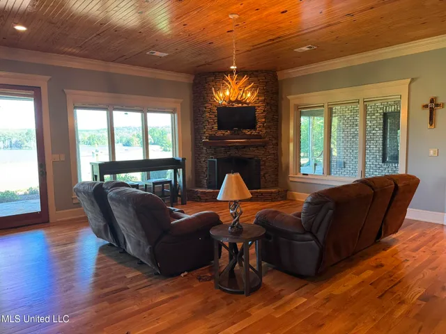 $5,200,000 | 1975 Highway 178, Myrtle, MS 38650