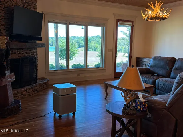 $5,200,000 | 1975 Highway 178, Myrtle, MS 38650