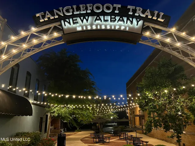 $5,200,000 | 1975 Highway 178, Myrtle, MS 38650