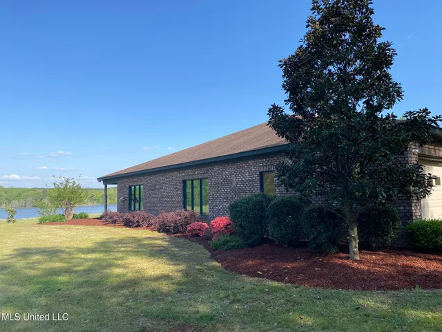 $5,200,000 | 1975 Highway 178, Myrtle, MS 38650