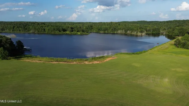 $5,200,000 | 1975 Highway 178, Myrtle, MS 38650