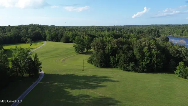 $5,200,000 | 1975 Highway 178, Myrtle, MS 38650