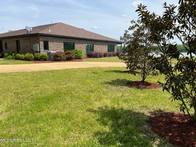 $5,200,000 | 1975 Highway 178, Myrtle, MS 38650