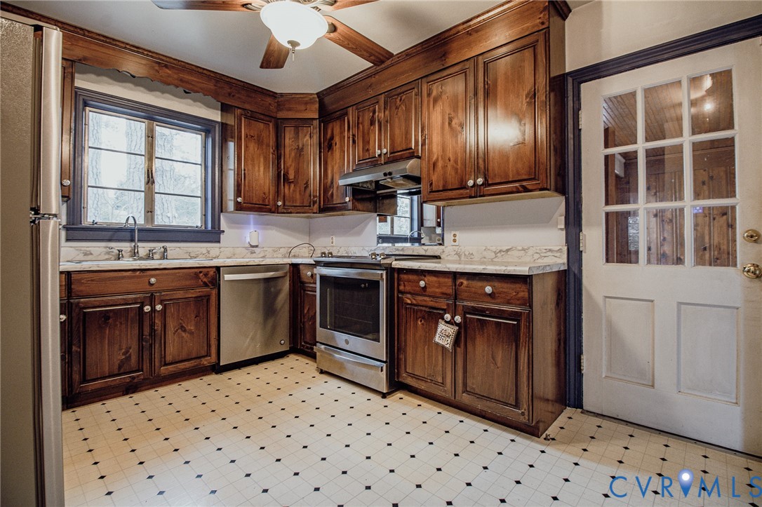 2800 Princess Anne Street Hopewell, VA 23860 - Photo 13 of 53