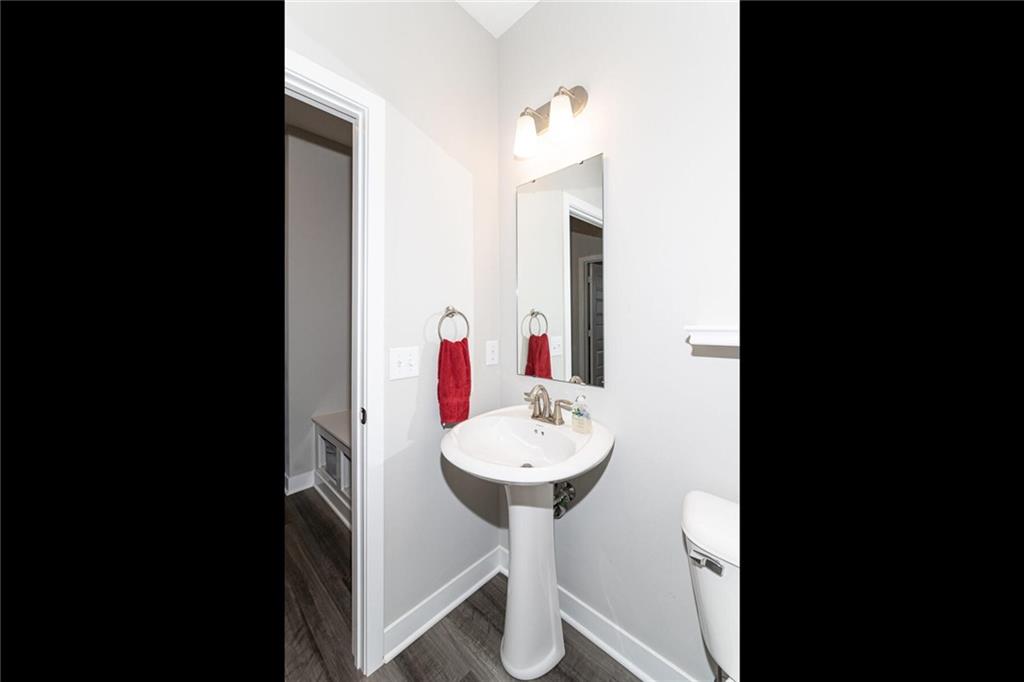 9182 Springbrook Drive Pendleton, IN 46064 - Photo 13 of 34