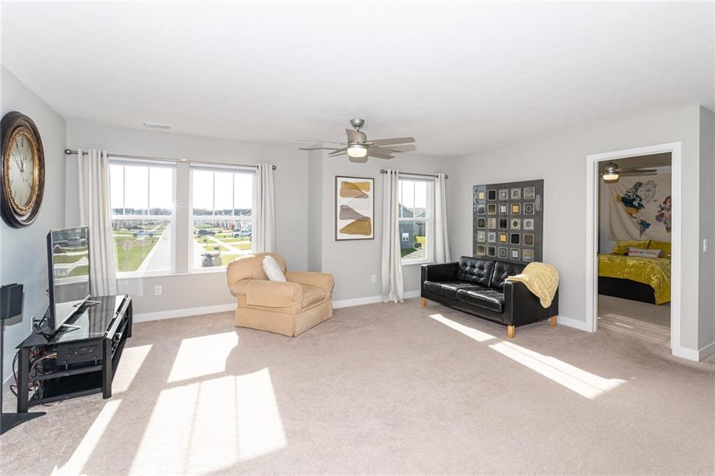 9182 Springbrook Drive Pendleton, IN 46064 - Photo 18 of 34