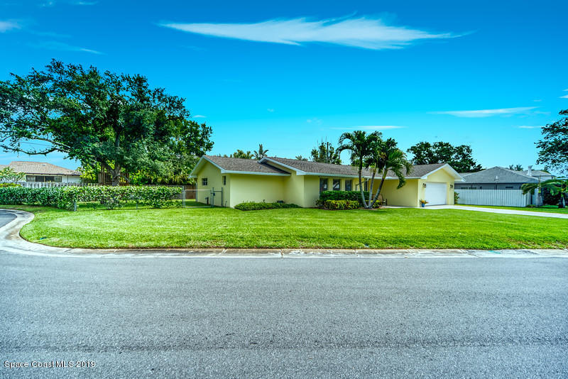 752 Oak Ridge Drive Indialantic, FL 32903 - Photo 19 of 36 Photo 19