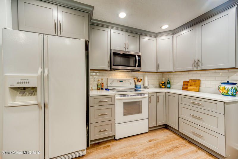 752 Oak Ridge Drive Indialantic, FL 32903 - Photo 24 of 36 Photo 24