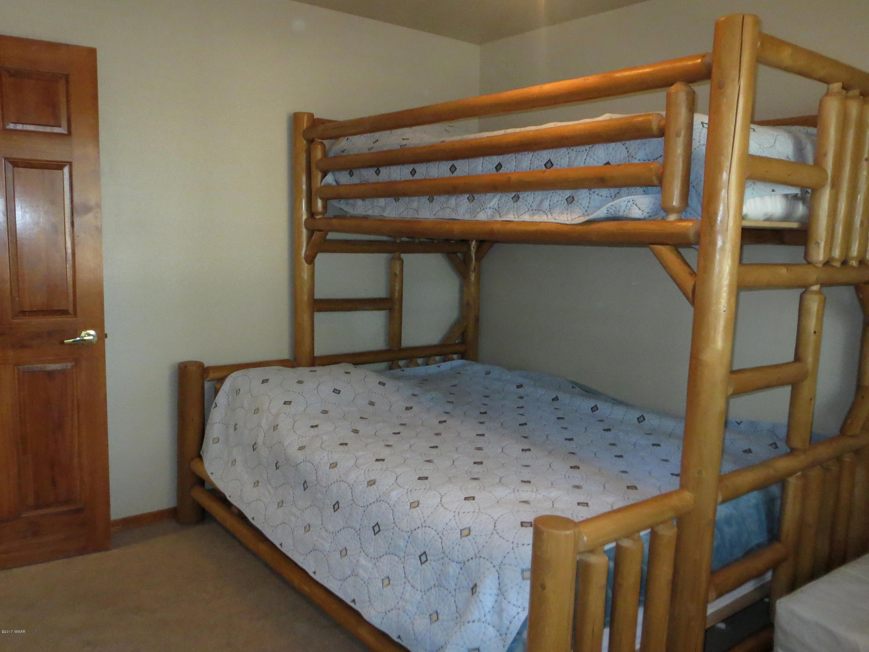 2722 High Pines Loop Overgaard, AZ 85933 - Photo 18 of 32