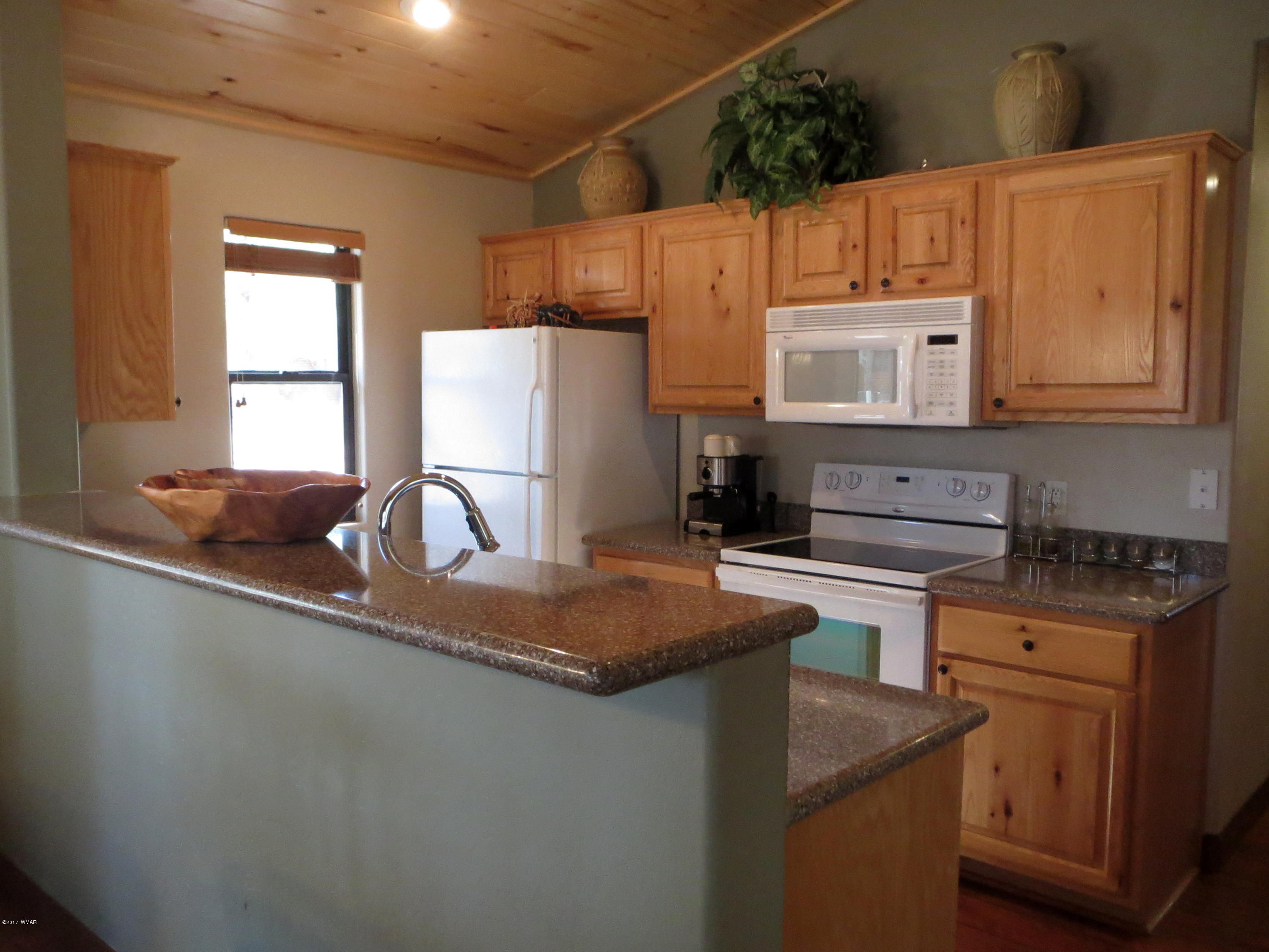 2722 High Pines Loop Overgaard, AZ 85933 - Photo 8 of 32