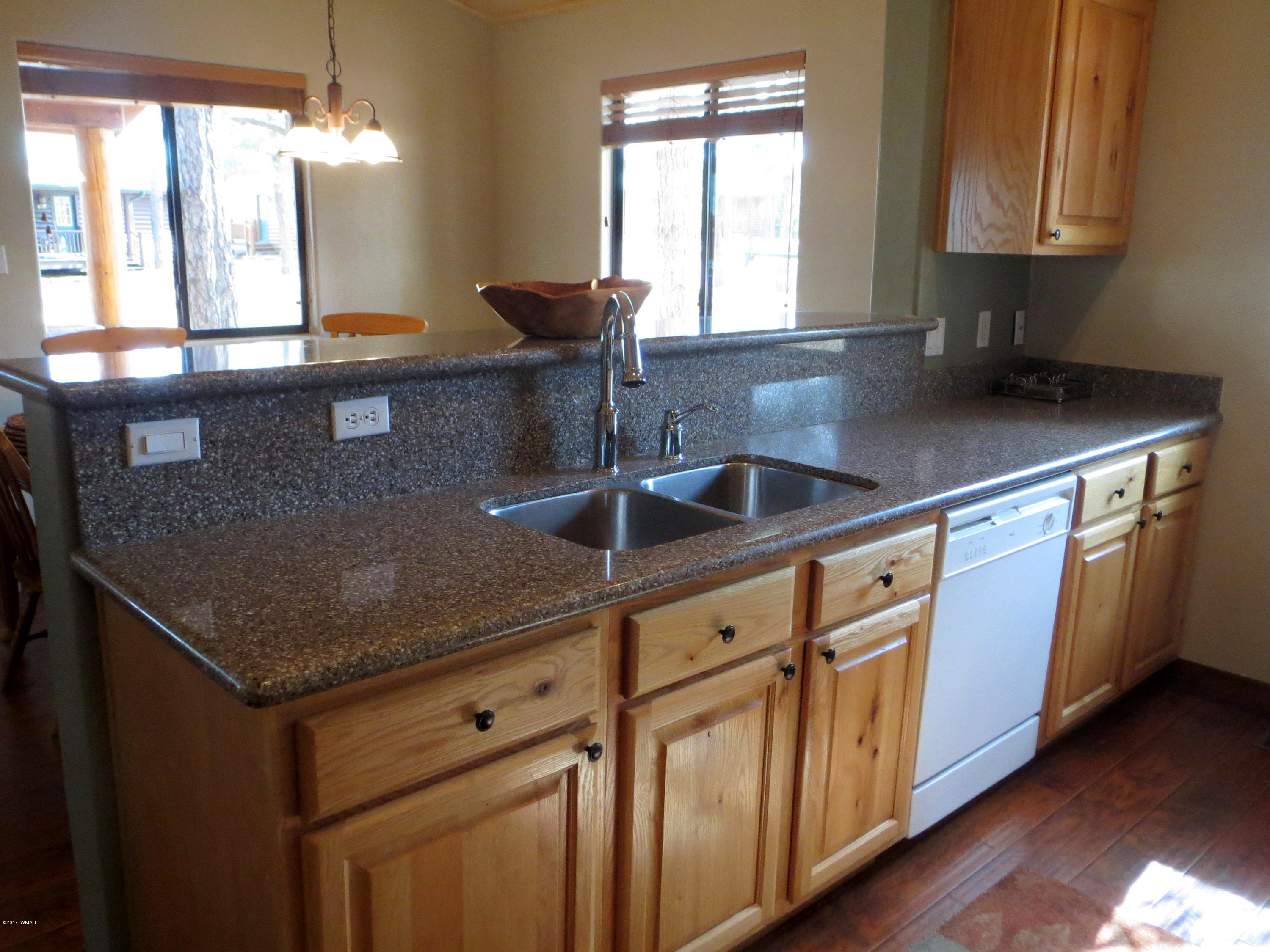 2722 High Pines Loop Overgaard, AZ 85933 - Photo 10 of 32
