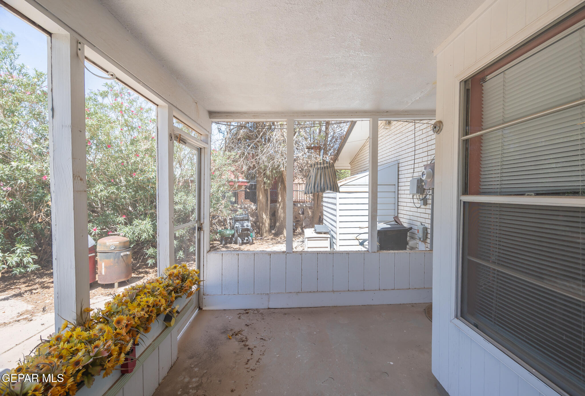 19019 Darrington Road Horizon City, TX 79928 - Photo 21 of 24 19019 Darrington-20
