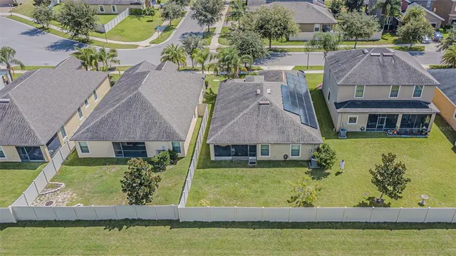 $327,500 | 10115 Count Fleet Drive, Ruskin, FL 33573