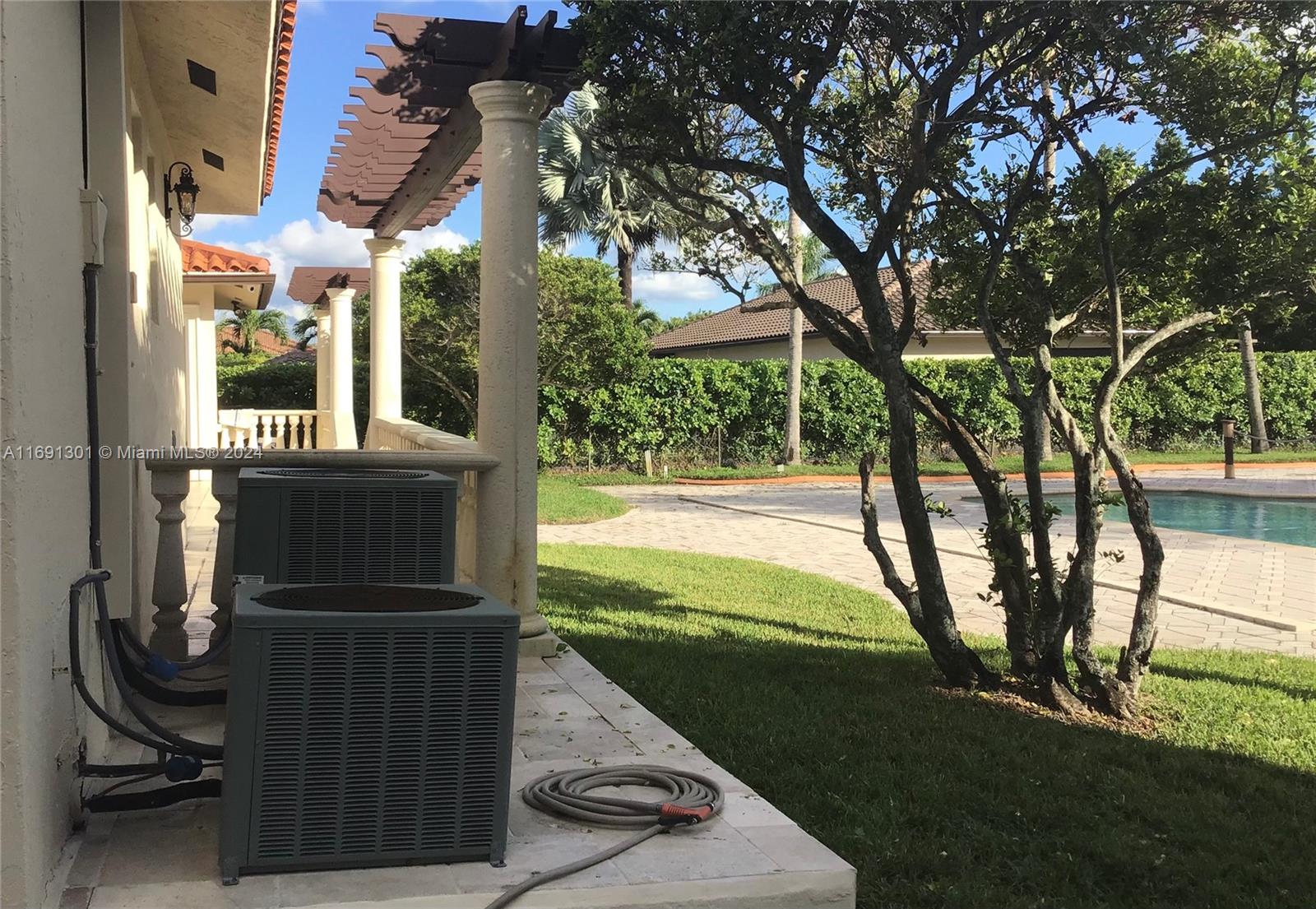 13460 Southwest 32nd Street Miami, FL 33175 - Photo 19 of 99