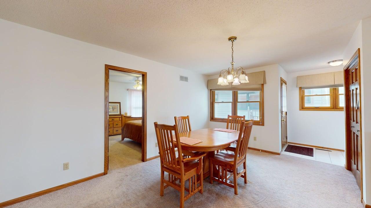 64 Conner Circle Southwest Rochester, MN 55902 - Photo 6 of 33