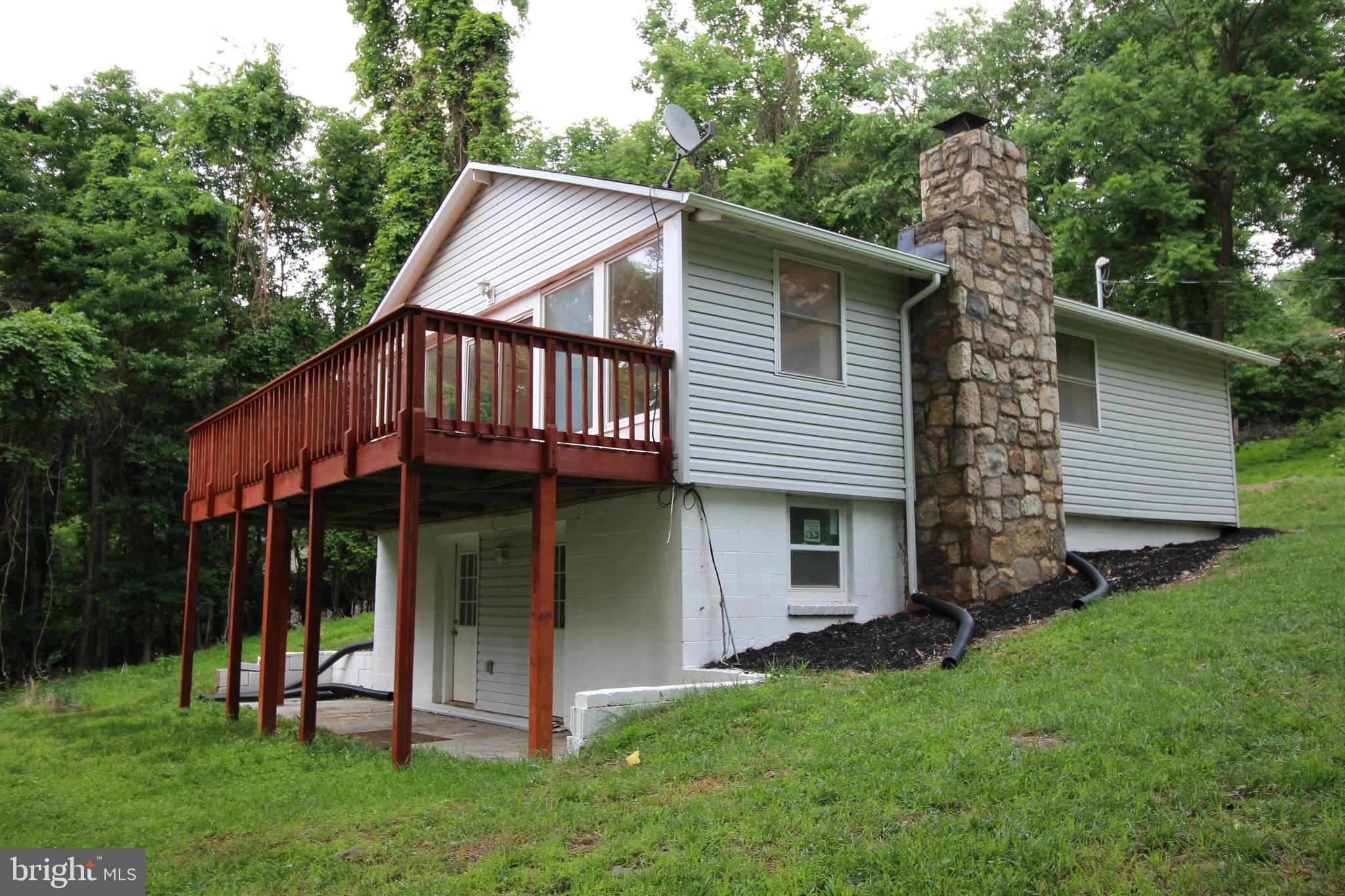 305 Steps To Heaven Road Linden, VA 22642 - Photo 5 of 22 Gallery Image 5