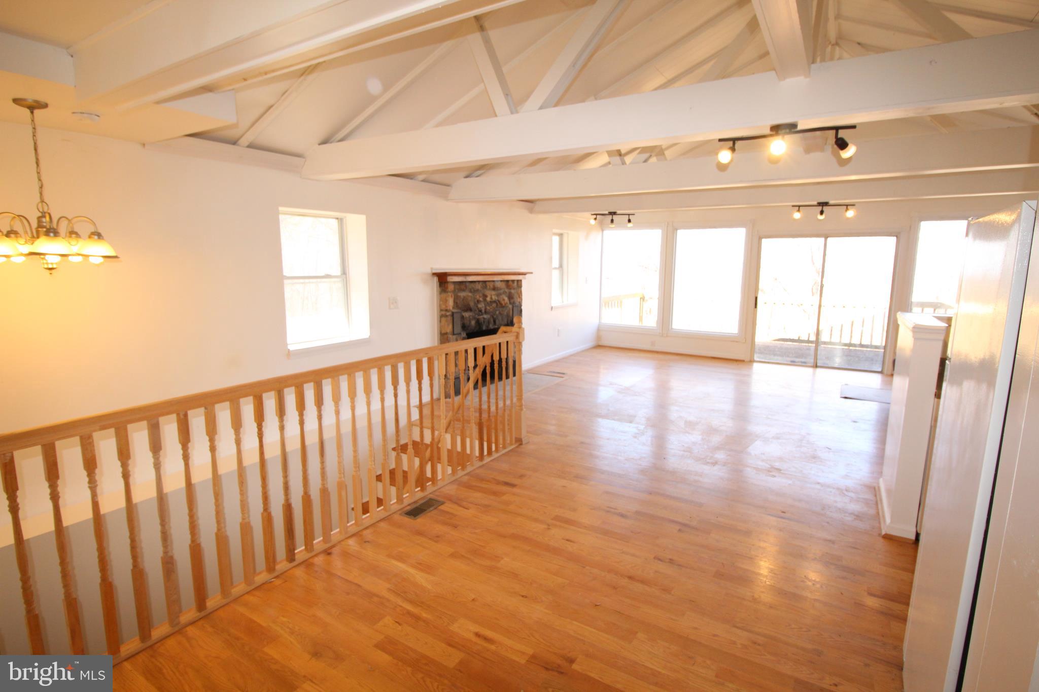 305 Steps To Heaven Road Linden, VA 22642 - Photo 10 of 22 Gallery Image 10