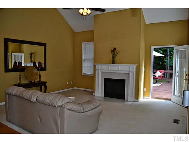 2701 Westmill Court Raleigh, NC 27613 - Photo 11 of 25 Den/Family/Great Room