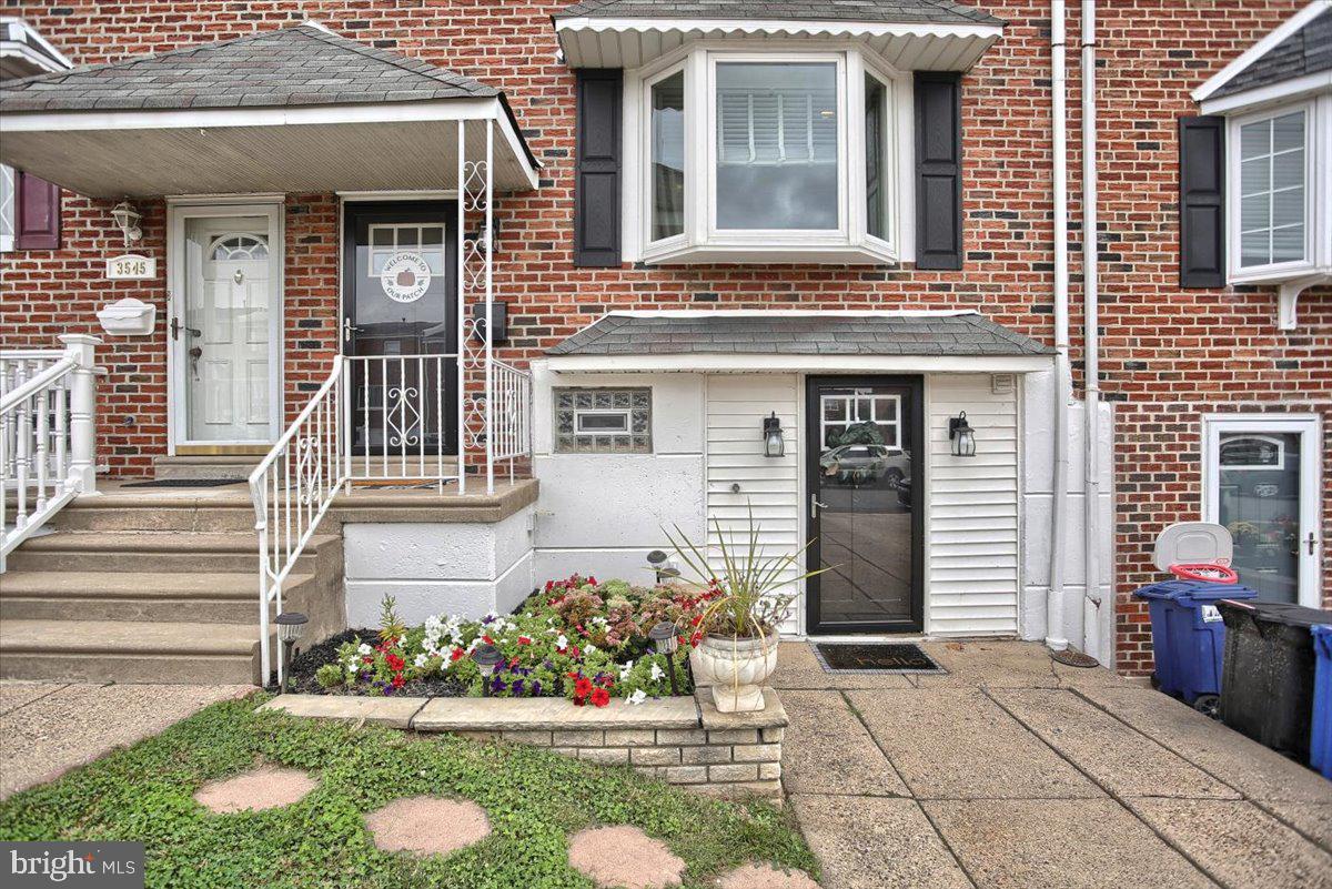 3547 Byrne Road Philadelphia, PA 19154 - Photo 2 of 36 Gallery Image 2