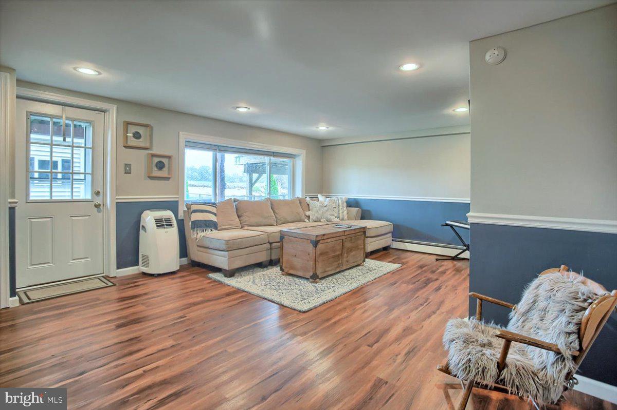 3547 Byrne Road Philadelphia, PA 19154 - Photo 28 of 36 Gallery Image 28