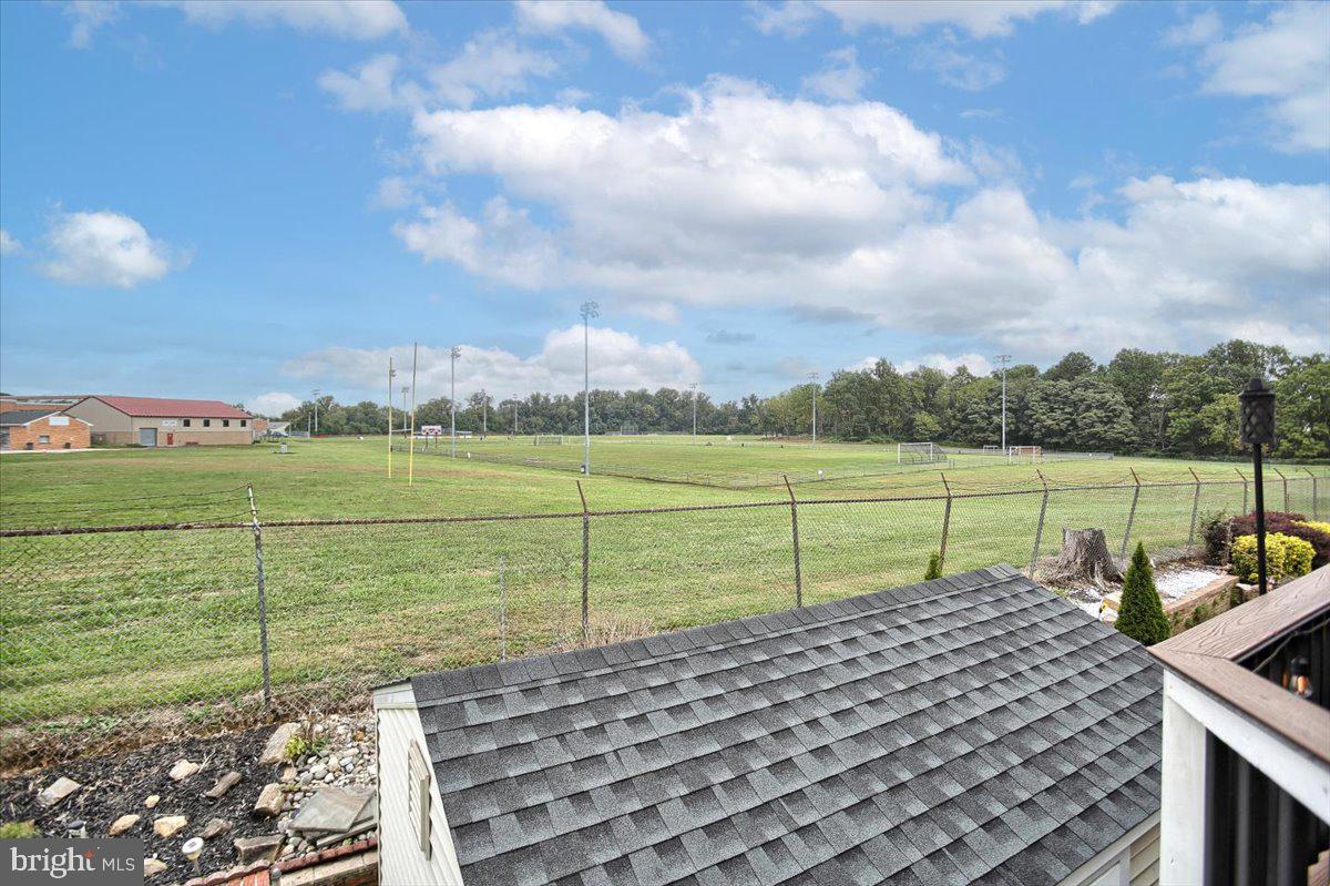 3547 Byrne Road Philadelphia, PA 19154 - Photo 35 of 36 View of Field From Deck