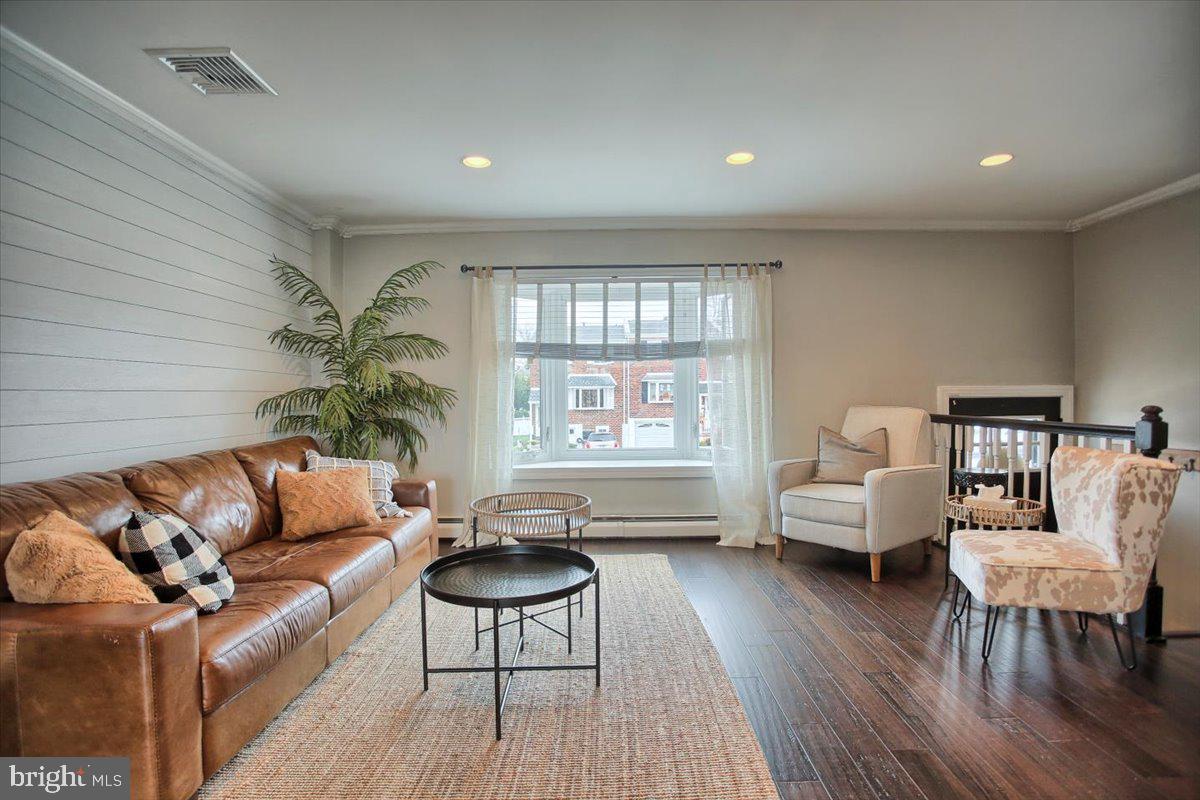 3547 Byrne Road Philadelphia, PA 19154 - Photo 6 of 36 Gallery Image 6