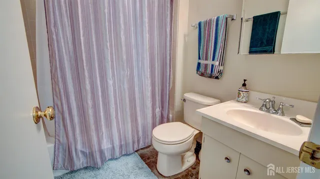 $515,000 | 20 Wisteria Court, Monmouth Junction, NJ 08852