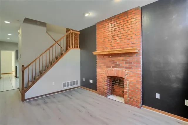 $2,550 | 2810 Sarah Street, Unit 1, South Side, PA 15203