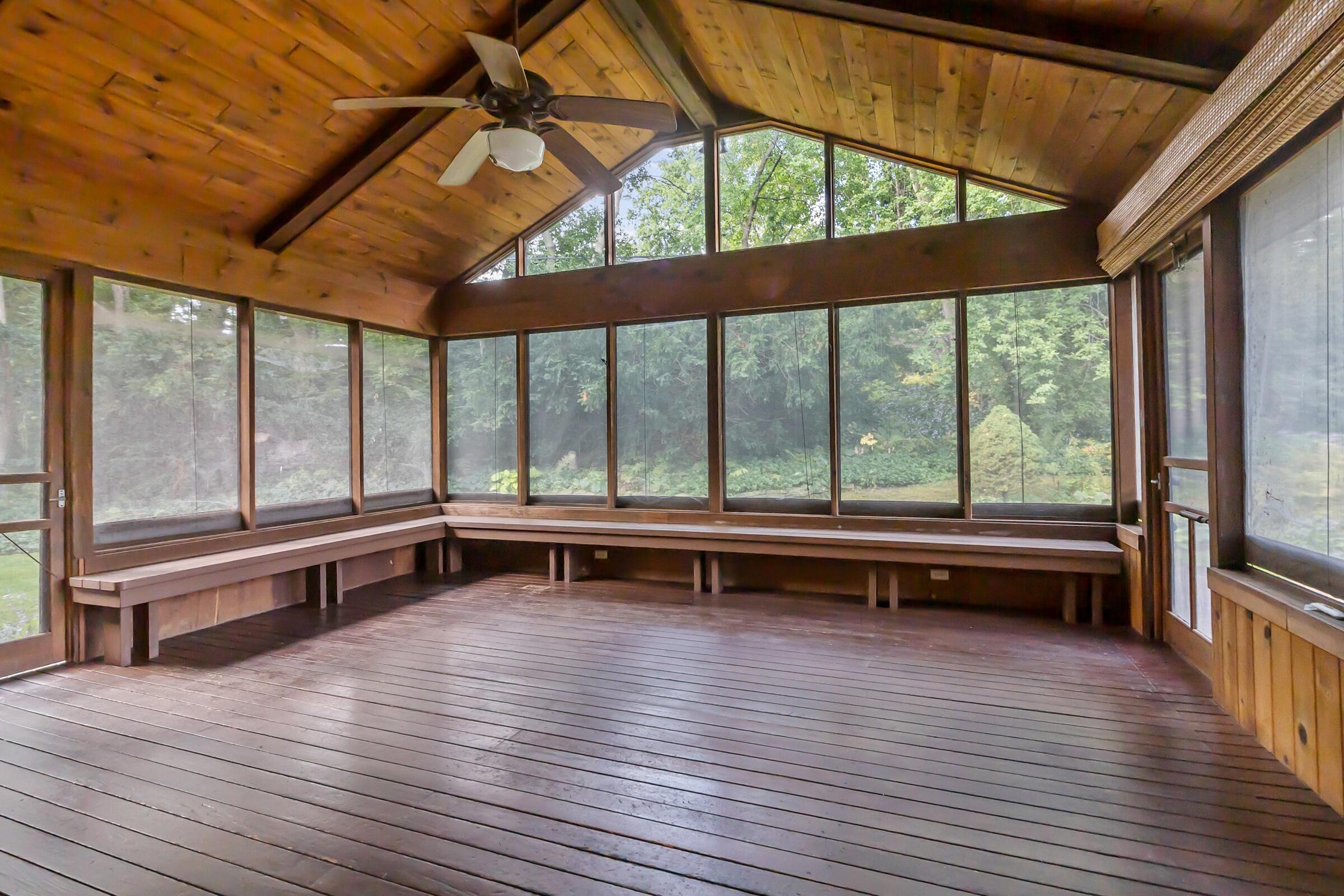 132 Brook Lane Delavan, WI 53115 - Photo 24 of 38 dd2