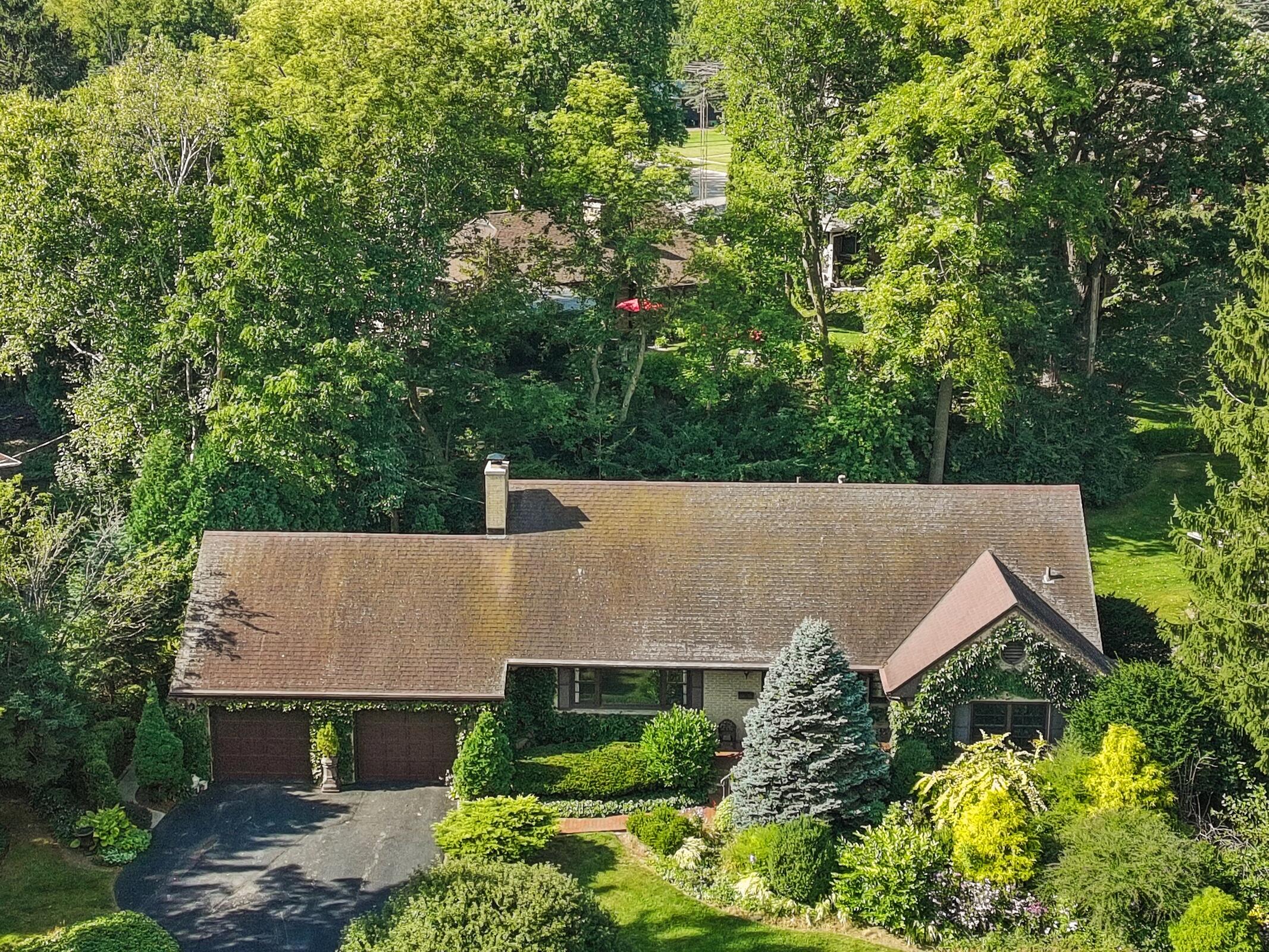 132 Brook Lane Delavan, WI 53115 - Photo 6 of 38 AA6